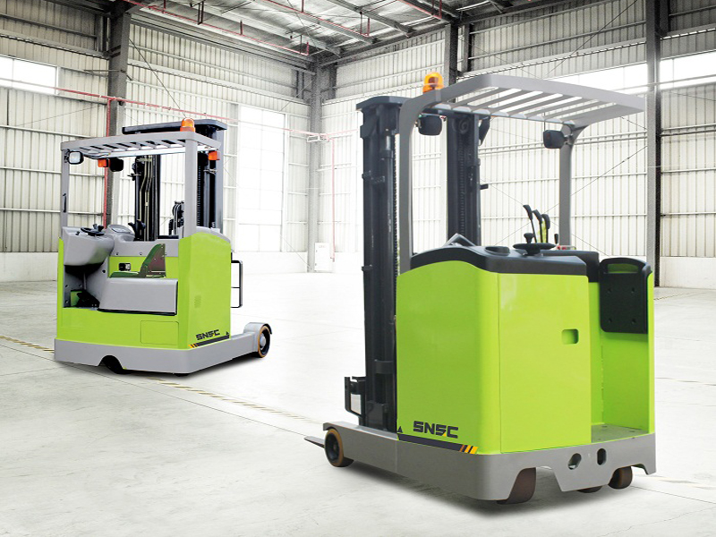Electric Reach Truck