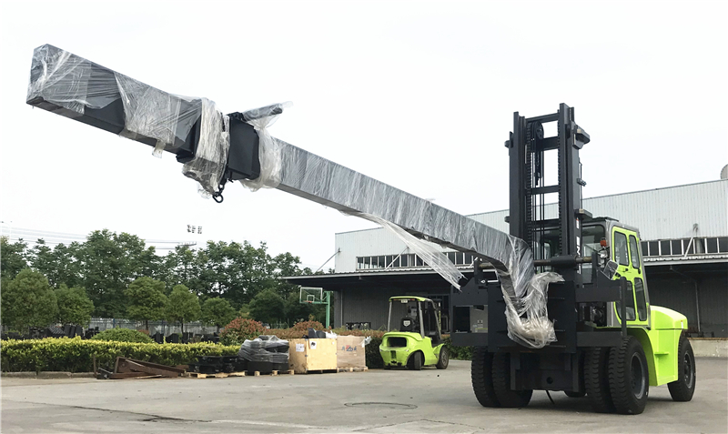 SNSC FD40 & FD100 Diesel Forklift Truck to Chile