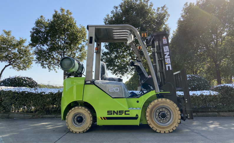 SNSC FL20 2T LPG and Gasoline Duel Fuel Forklift  to Ghana