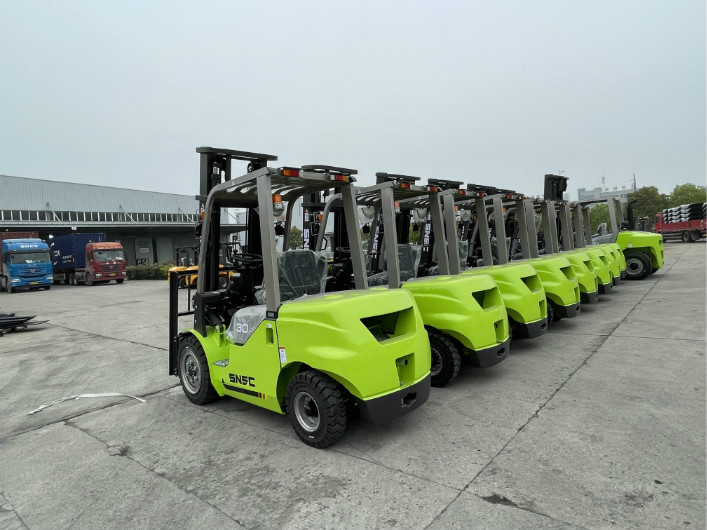 SNSC 3t ton 5 ton 3 ton  diesel forklift   to Morocco